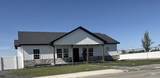 822 23rd Ave E - Photo 1