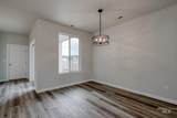 2804 Eagle Meadow Ave - Photo 11