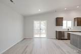 1730 Pegasus Peak Ave - Photo 10