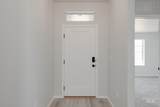 1730 Pegasus Peak Ave - Photo 2