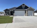 934 Vista Ave - Photo 1