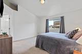 7286 Wiltshire Lane - Photo 20