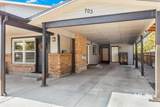703 Phillippi St - Photo 3