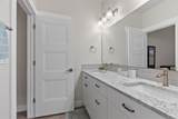 805 14th St - Photo 18