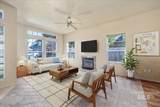 2910 Saint James Pl - Photo 2