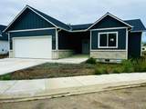 516 Maple Court - Photo 2
