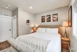 609 Blue Water Circle - Photo 24