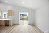 15264 Fuchsia Ave - Photo 6
