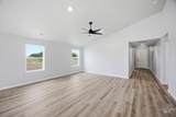 15264 Fuchsia Ave - Photo 7