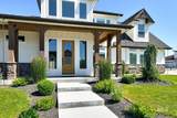 1400 Caravan St - Photo 3