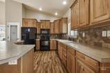 313 15th Ave E - Photo 15