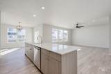 208 Aquamarine Ave - Photo 6