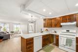 122 Washington - Photo 2