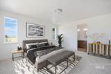 277 Maxine Lane West - Photo 17