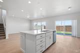 338 Omphale St. - Photo 5