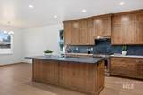 352 Maxine Lane West - Photo 4