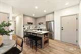 2312 Broadway Avenue - Photo 10