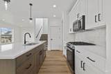 732 Calhoun Ln - Photo 10