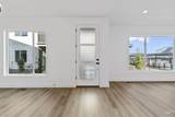 732 Calhoun Ln - Photo 4