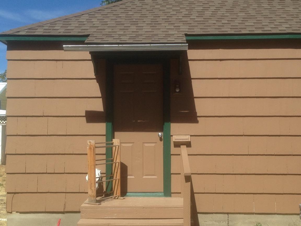 338 1/2 Oregon Street - Photo 1