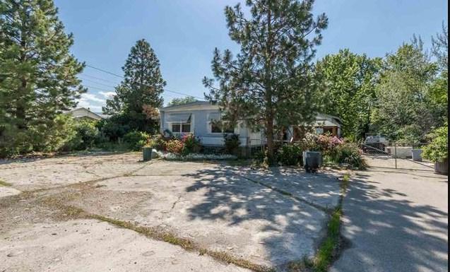 405 47th - Photo 1