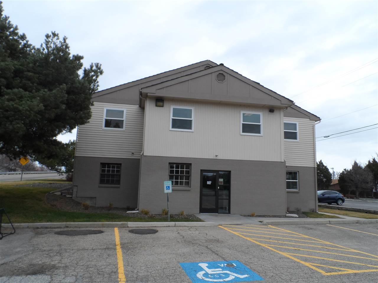 7025 Emerald Street - Photo 1