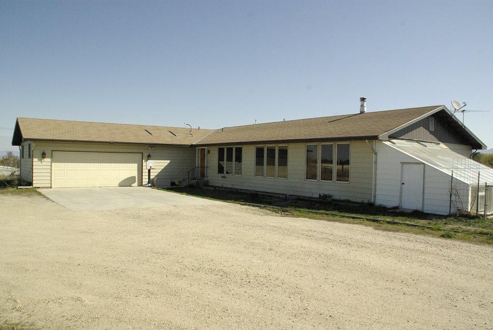 398 Locust Grove - Photo 1