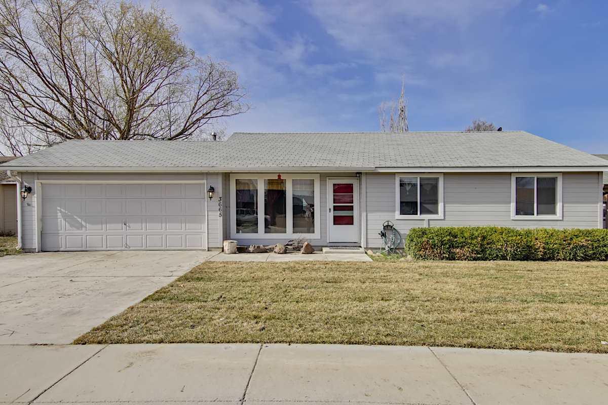 3665 Peoria Way - Photo 1