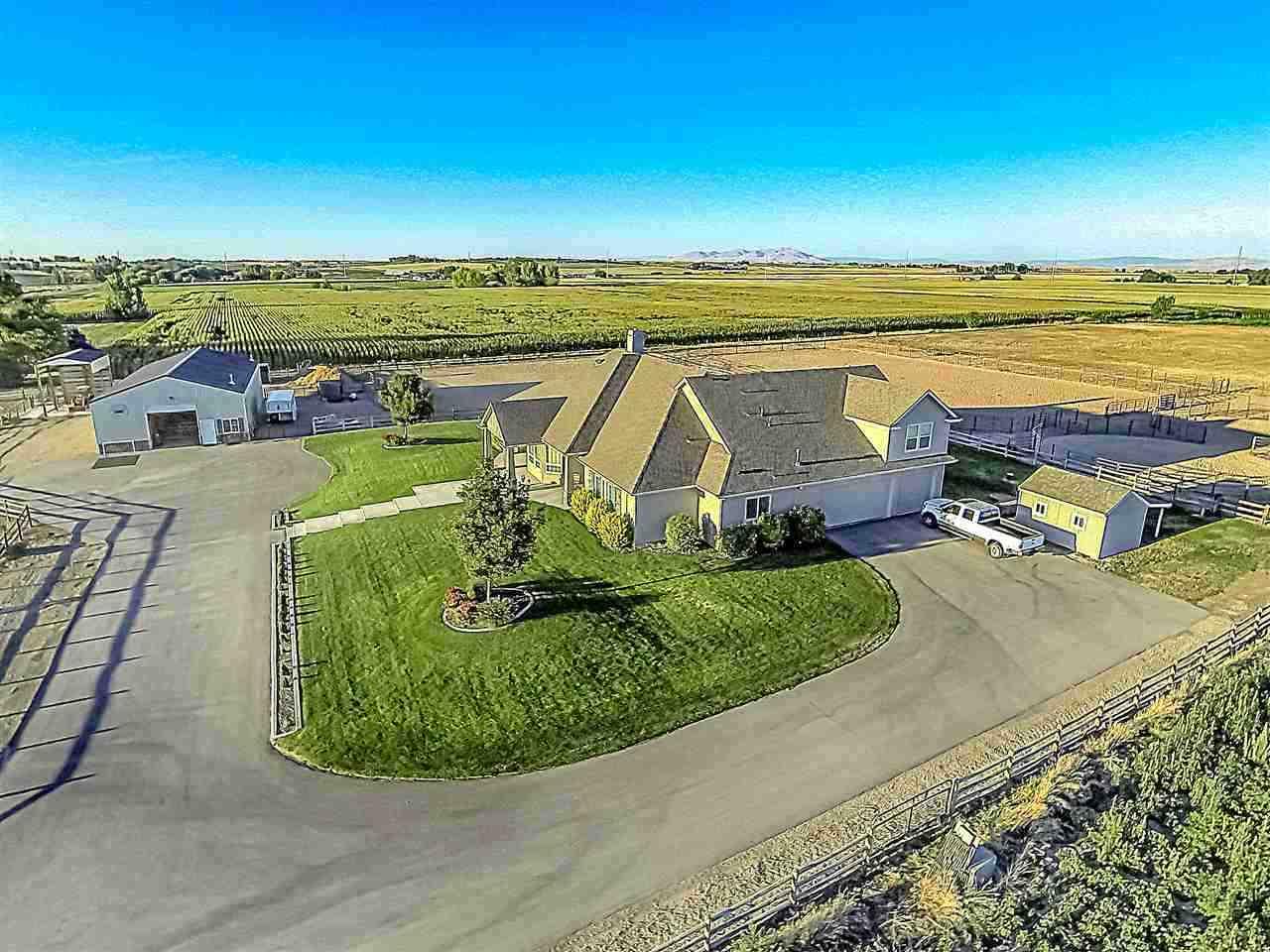 26688 Farmway Road - Photo 1