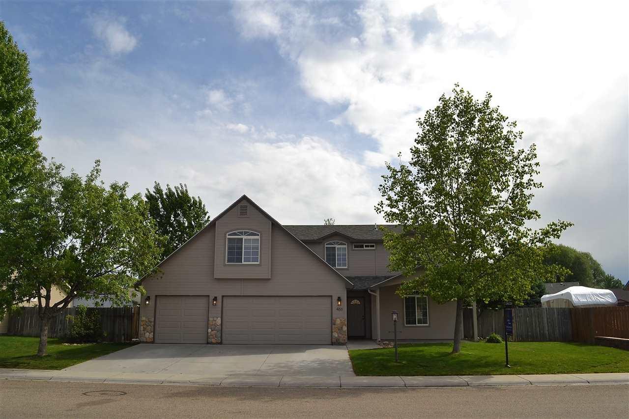466 Taurus Way - Photo 1