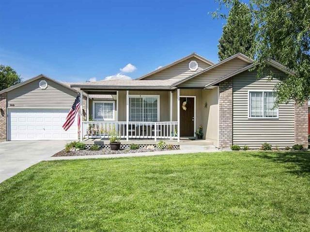 500 Huckleberry St - Photo 1