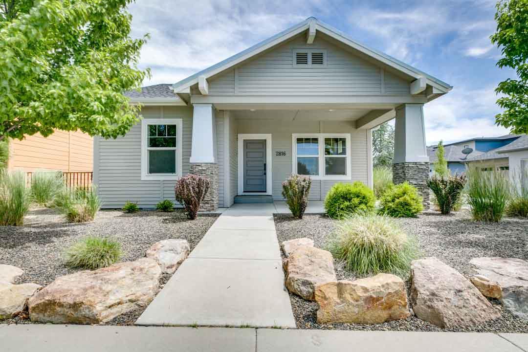 2816 Perrault Way - Photo 1