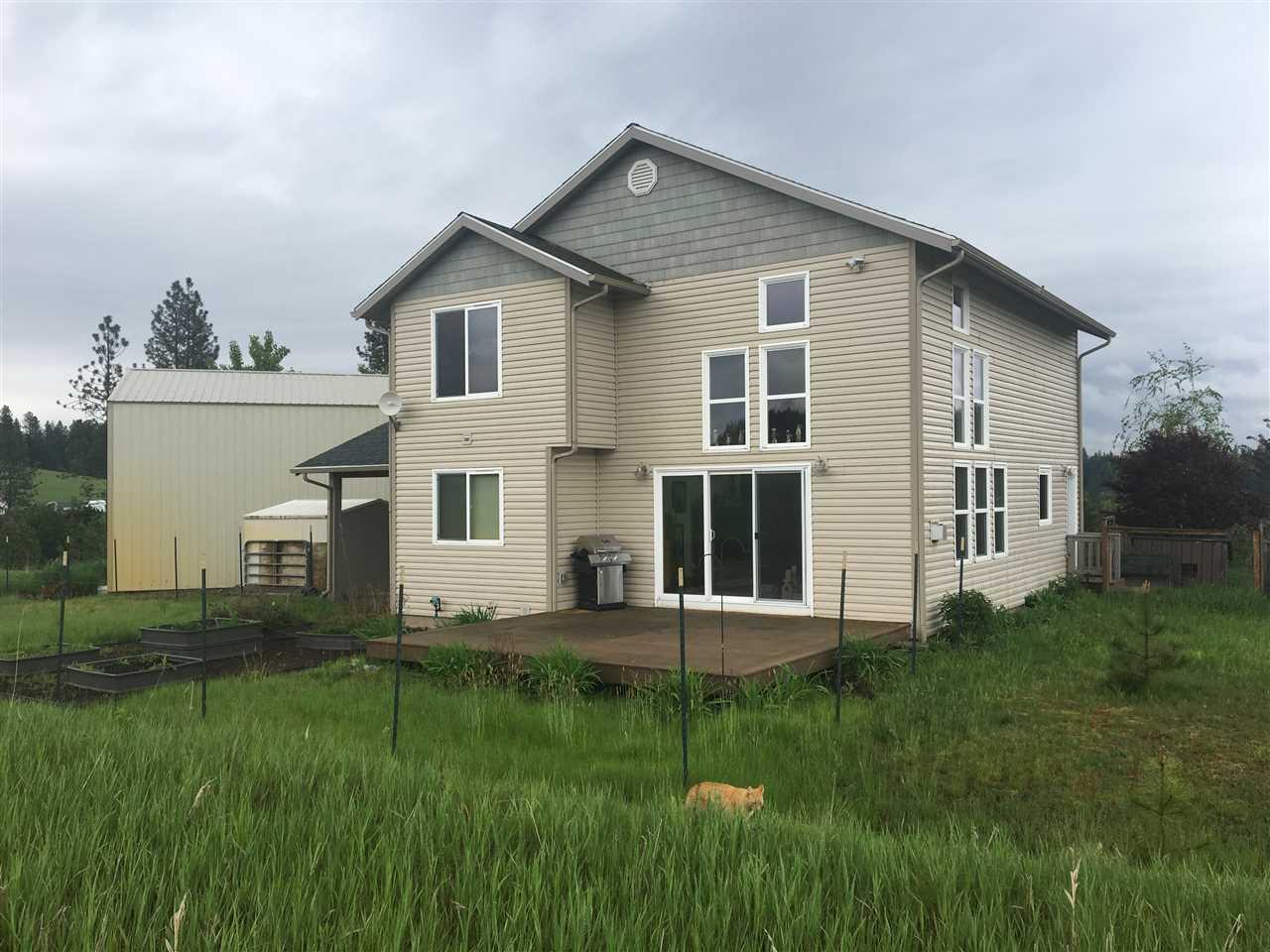 1692 East Road - Photo 1