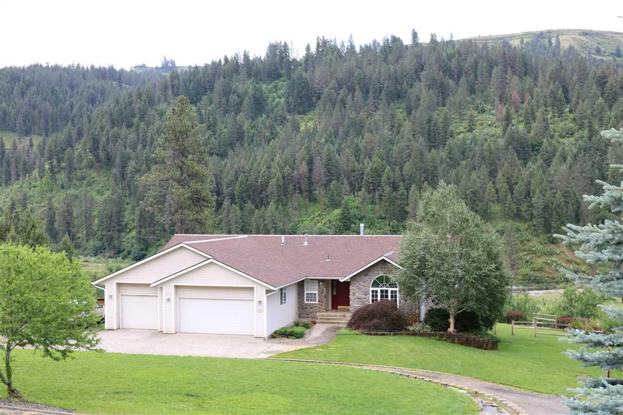 1095 Cedar Ridge Rd. - Photo 1