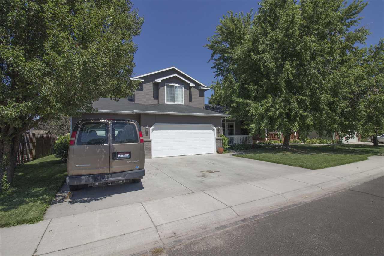 520 Cornwall Way - Photo 1