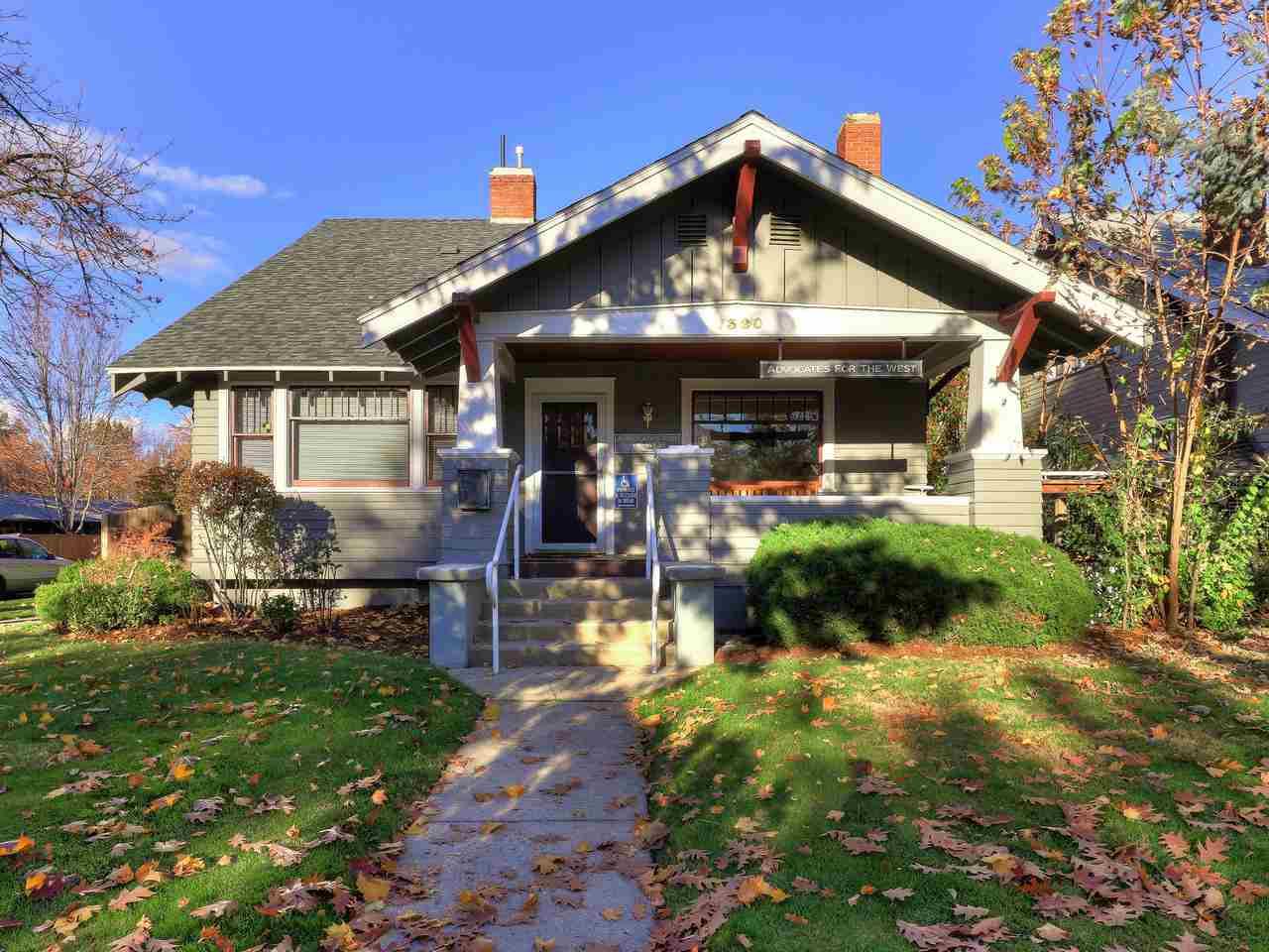 1320 Franklin St - Photo 1
