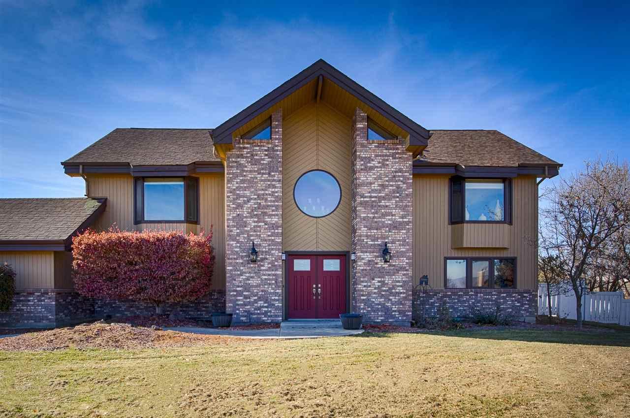 4533 Ramona - Photo 1