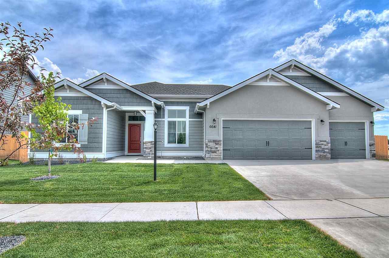 2165 Knotty Pine Ave. - Photo 1