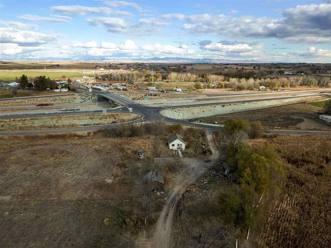 415 Market Road - Photo 1