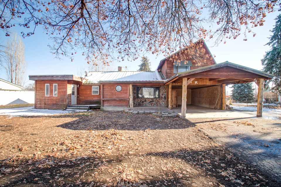 143 Blvd - Photo 1