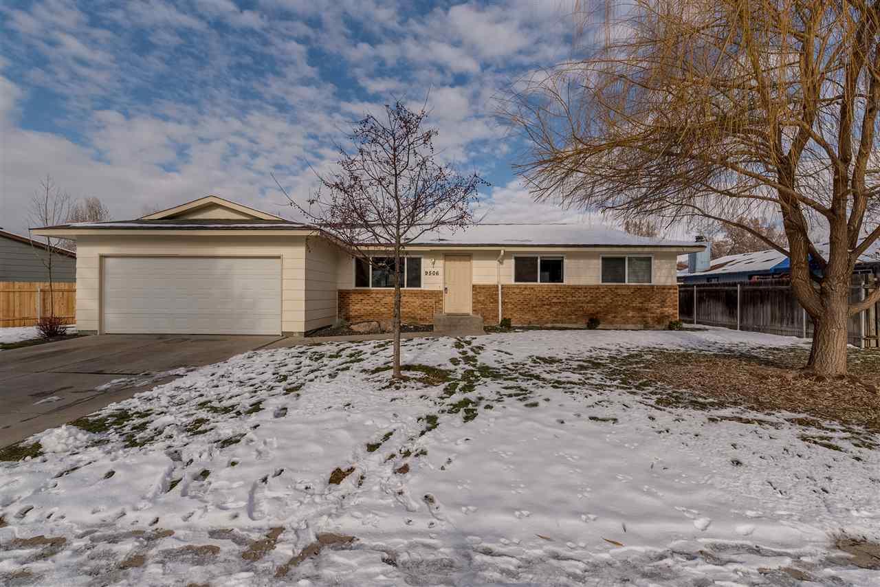 9506 Hoff Drive - Photo 1