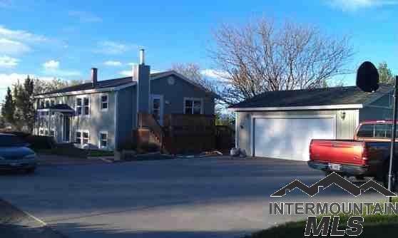 3161 Vista Way - Photo 1