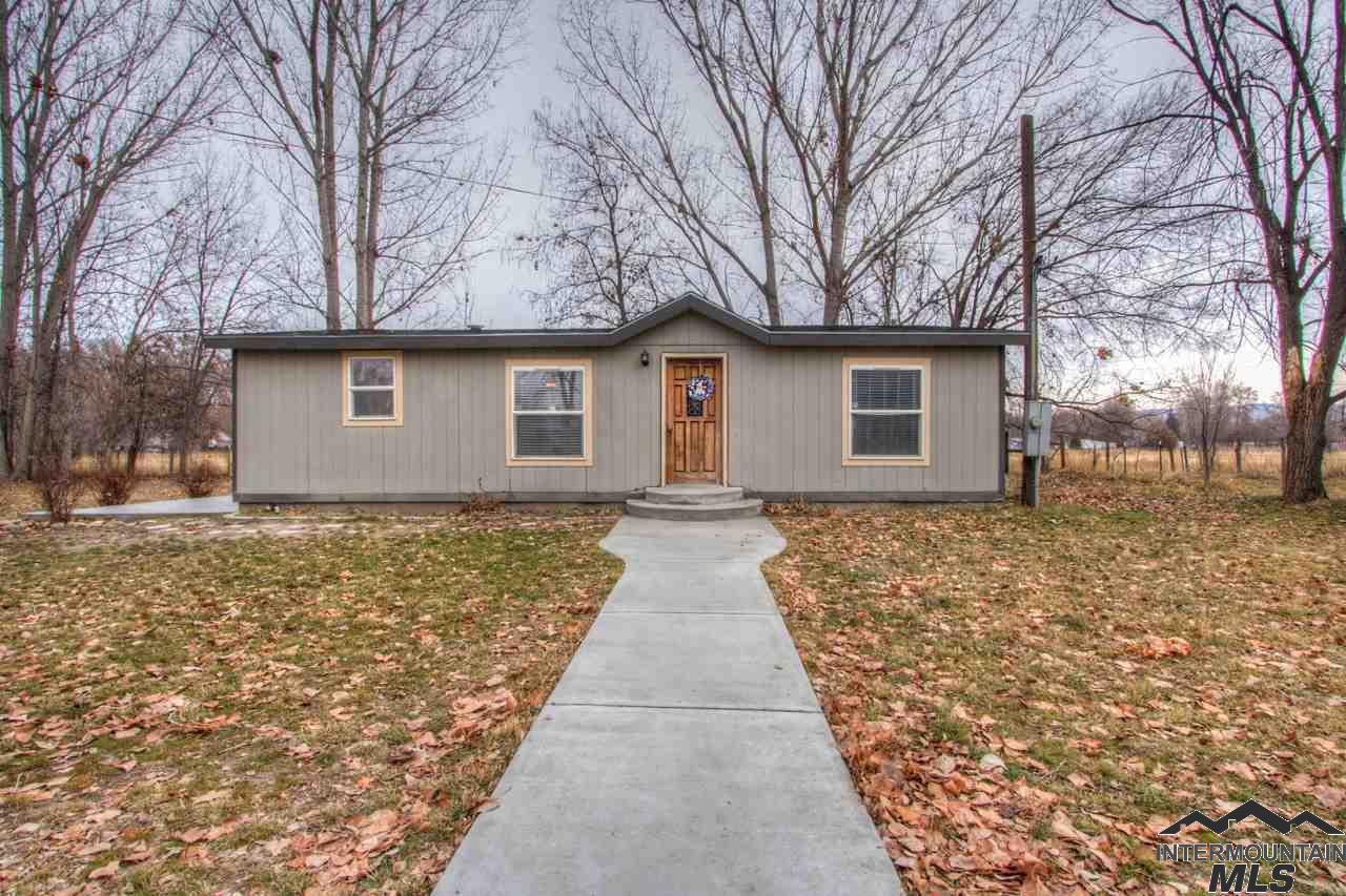568 Jacobson - Photo 1