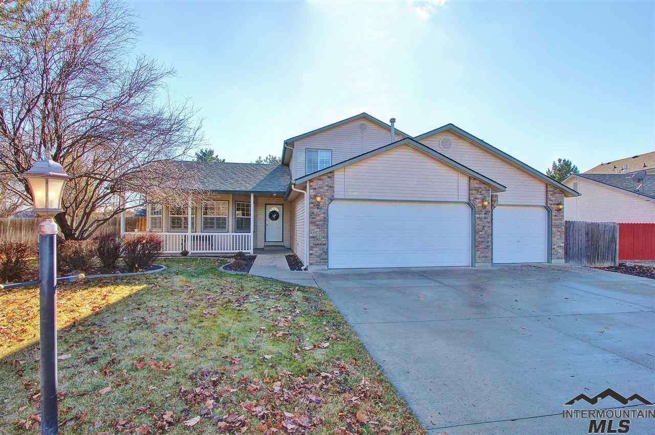 3388 Summerfield Way - Photo 1