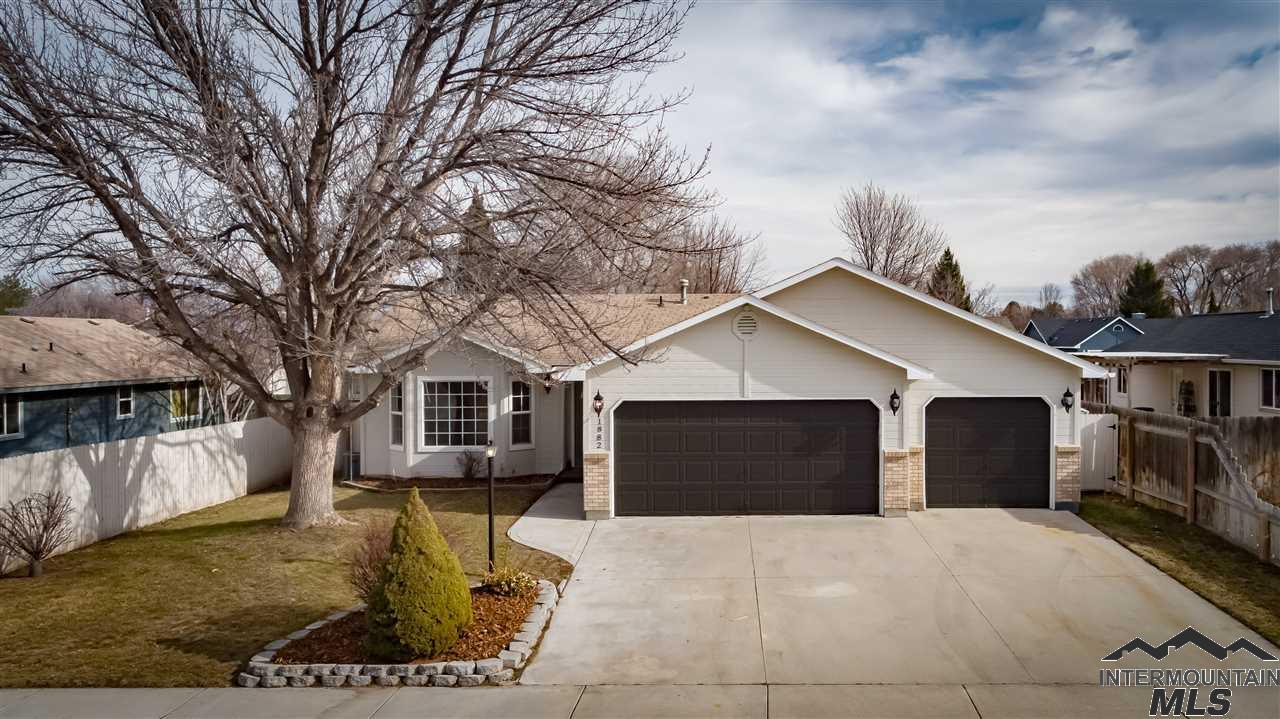 1882 13th Ave - Photo 1