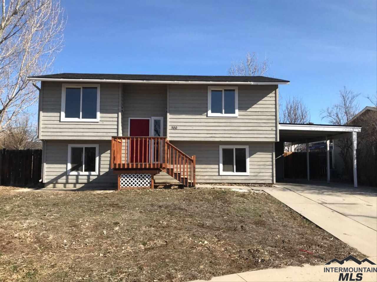 580 Easy St - Photo 1