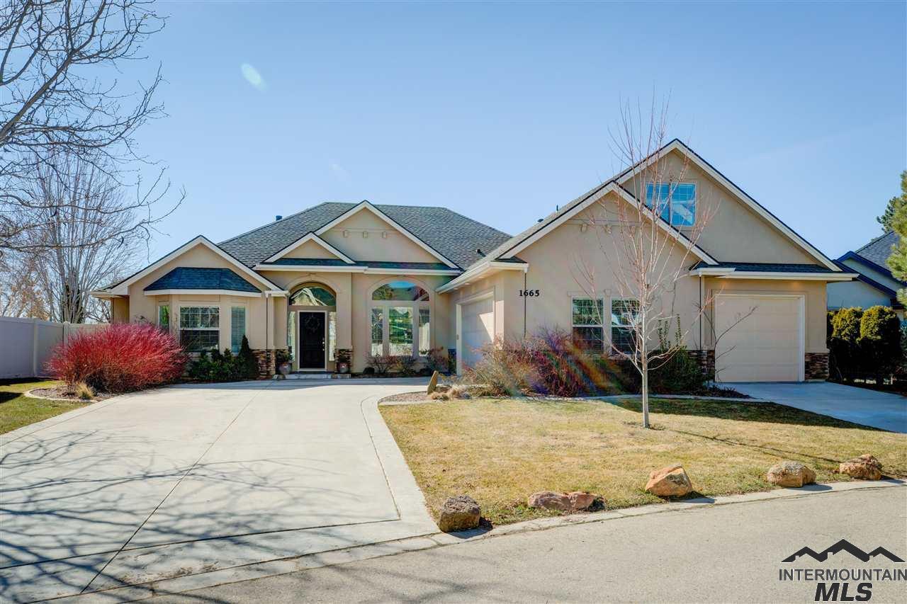 1665 Expedition Drive - Photo 1