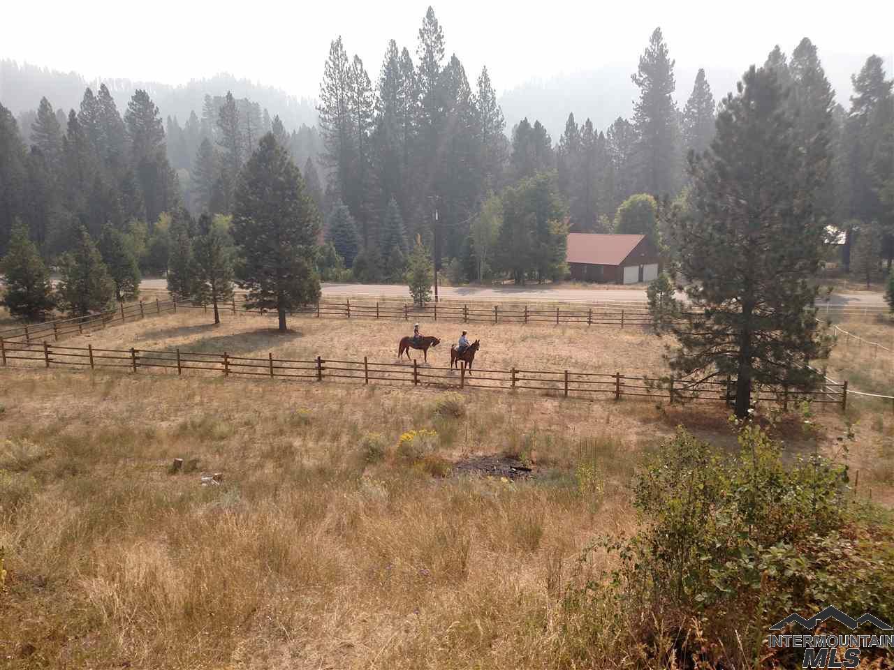 702 Middlefork Rd. - Photo 1