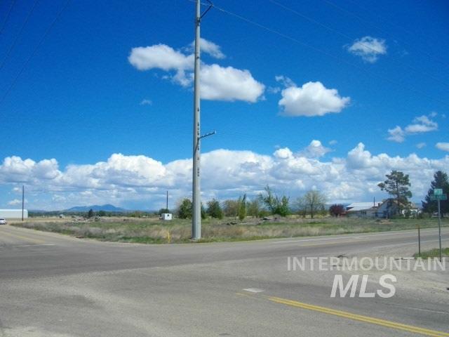 9954 Hwy 20-26 - Photo 1