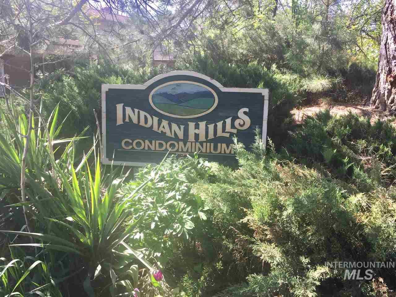 605 Indian Hills Drive - Photo 1
